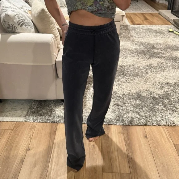 Lululemon Softstreme Black High-Rise Pant Regular Inseam (size 4) - Picture 2 of 14